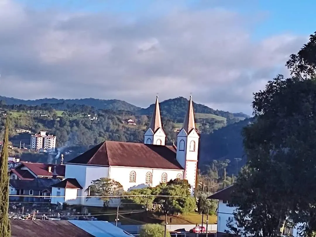 Viena Hospedaria Treze Tílias Brasil